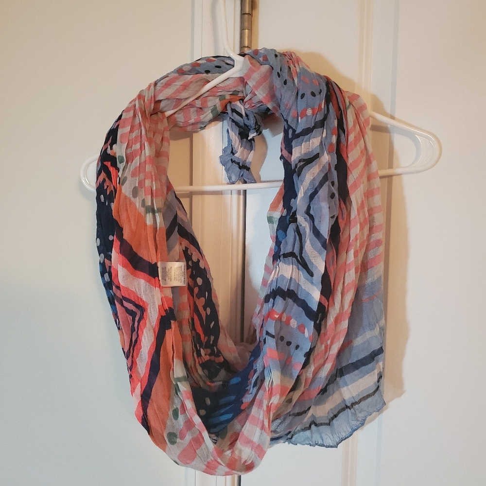 🎅Patterned scarf